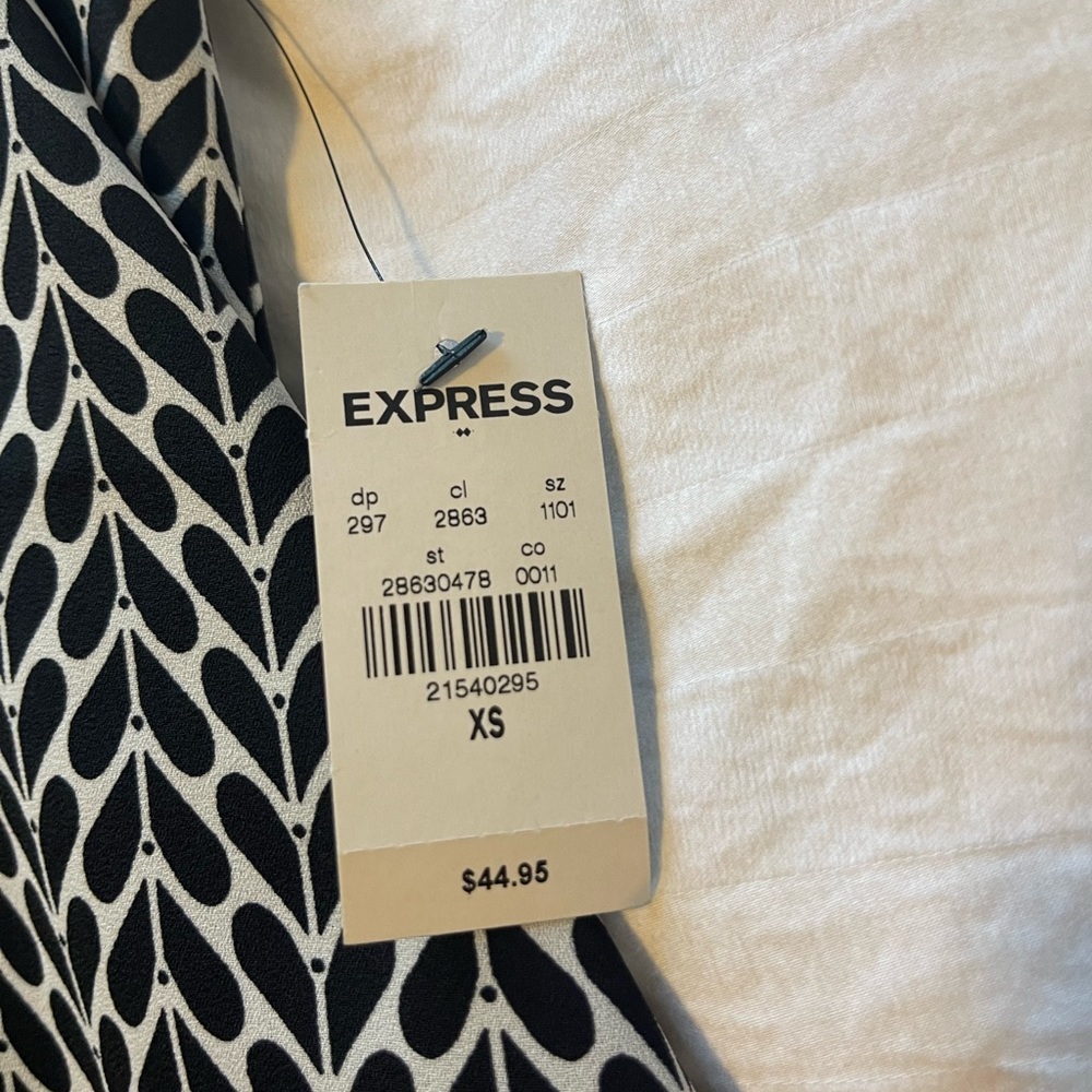 express top - Picture 2 of 3